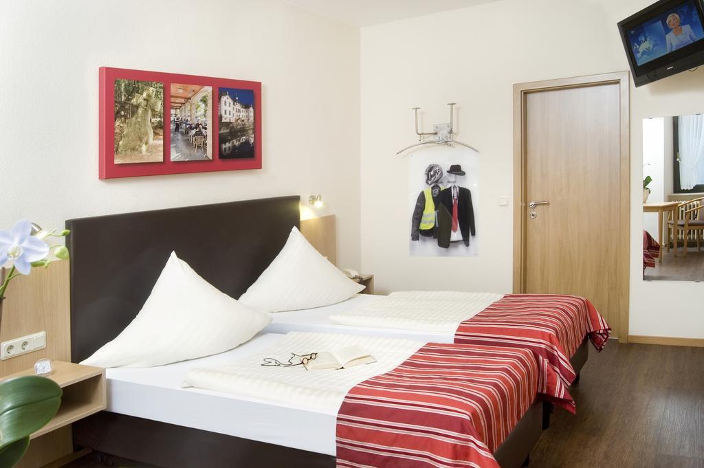 Hotel Hauer Bollendorf Exteriör bild