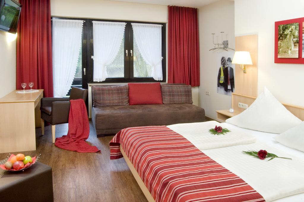 Hotel Hauer Bollendorf Exteriör bild